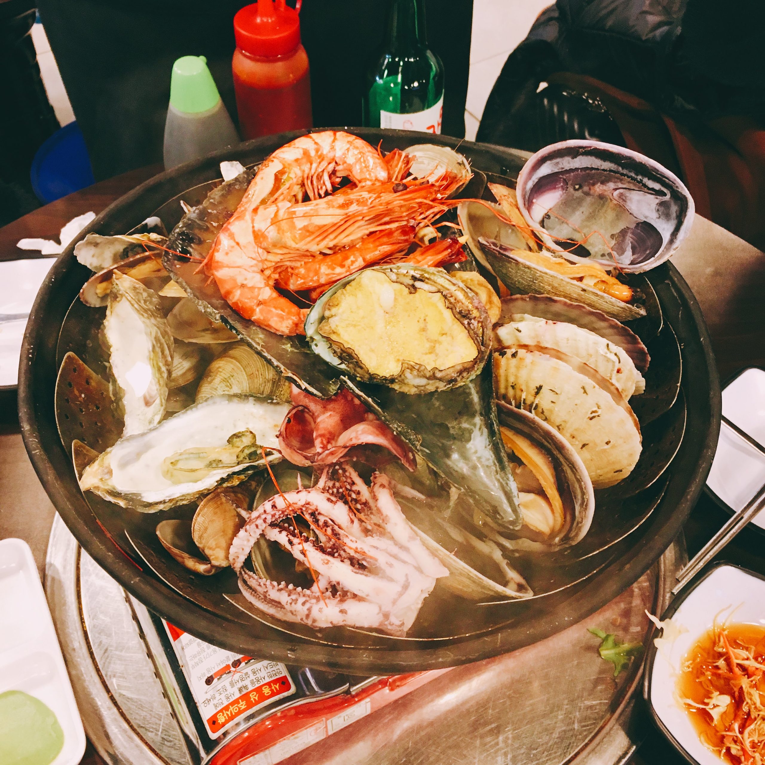 韓國首爾｜Jogaewa Seafood BBQ center 貝殼哥海鮮燒烤 滿滿蛤蜊貝類