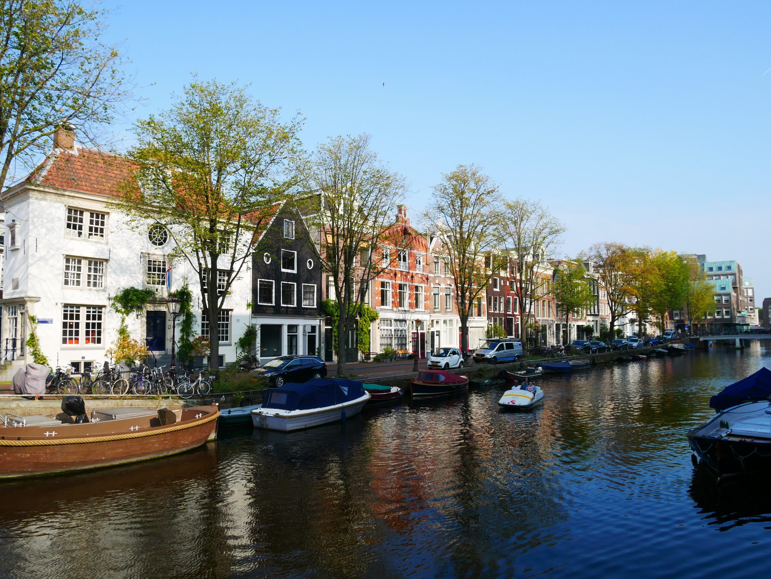 歐洲-荷瑞法｜阿姆斯特丹２漫步的旅行日子｜那些踩過的景點 建築｜踩點推薦 旅行感想